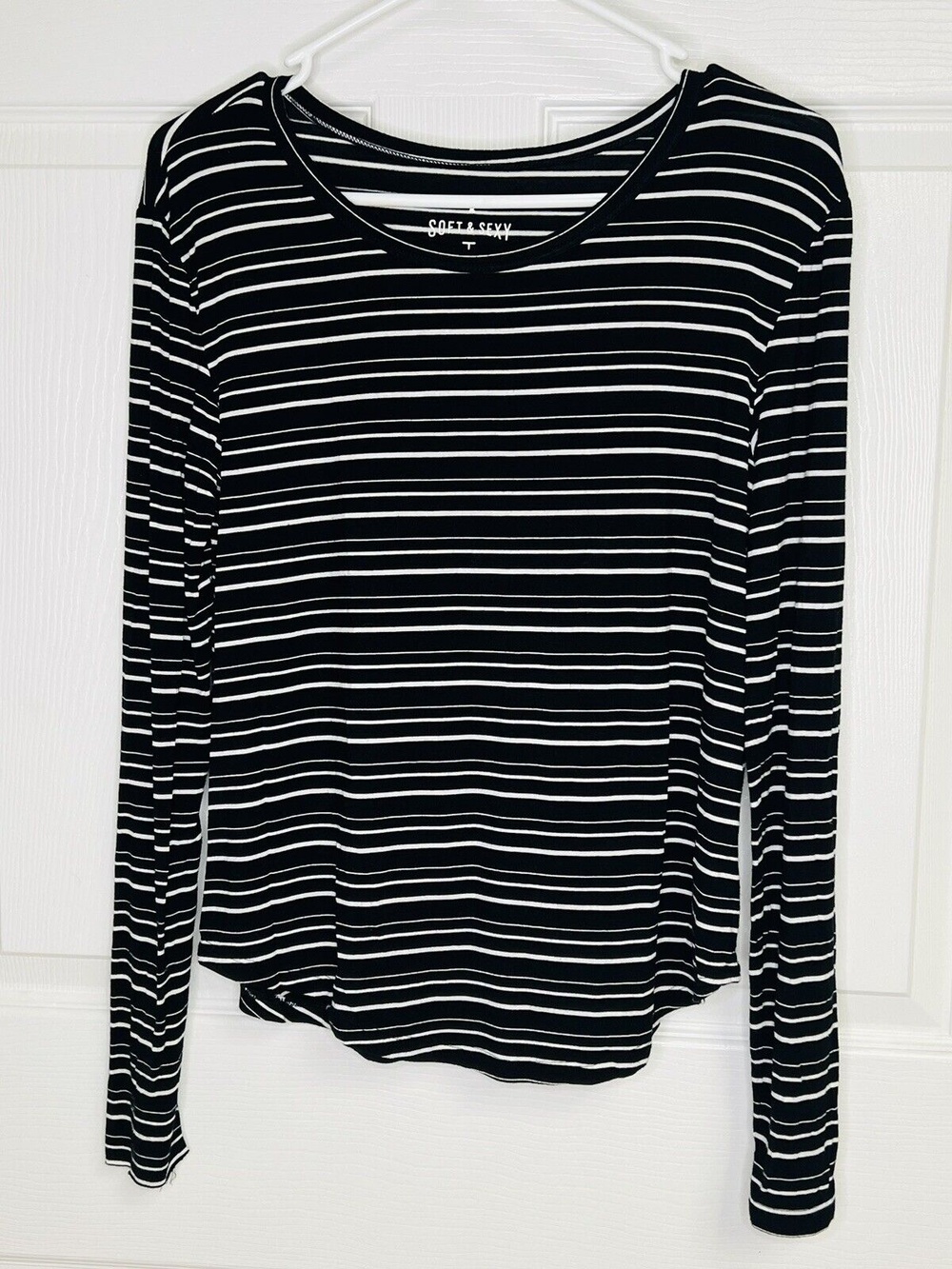 American Eagle Soft and Sexy Black White Striped Long Sleeve Shirt Size XS